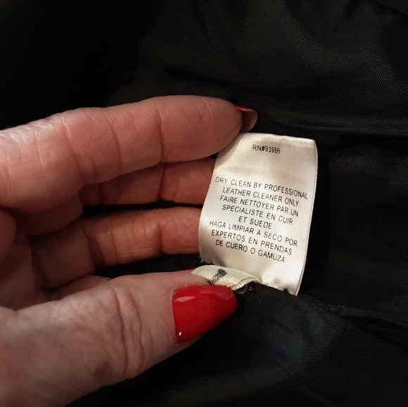 CASUAL CORNER ANNEX, BEAUTIFUL GENUINE BLACK LEATHER JACKET, SIZE SMALL - Picture 6 of 16